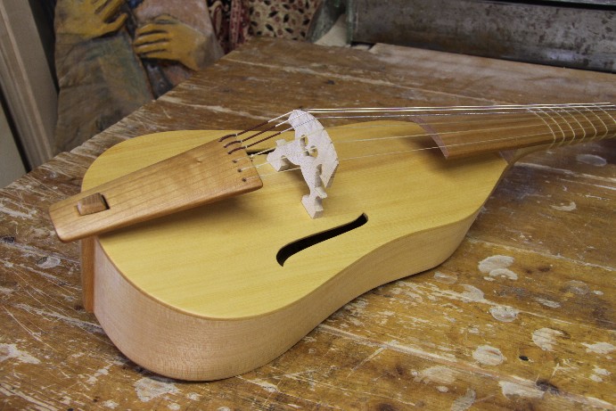 Tenorfiedel – Detail